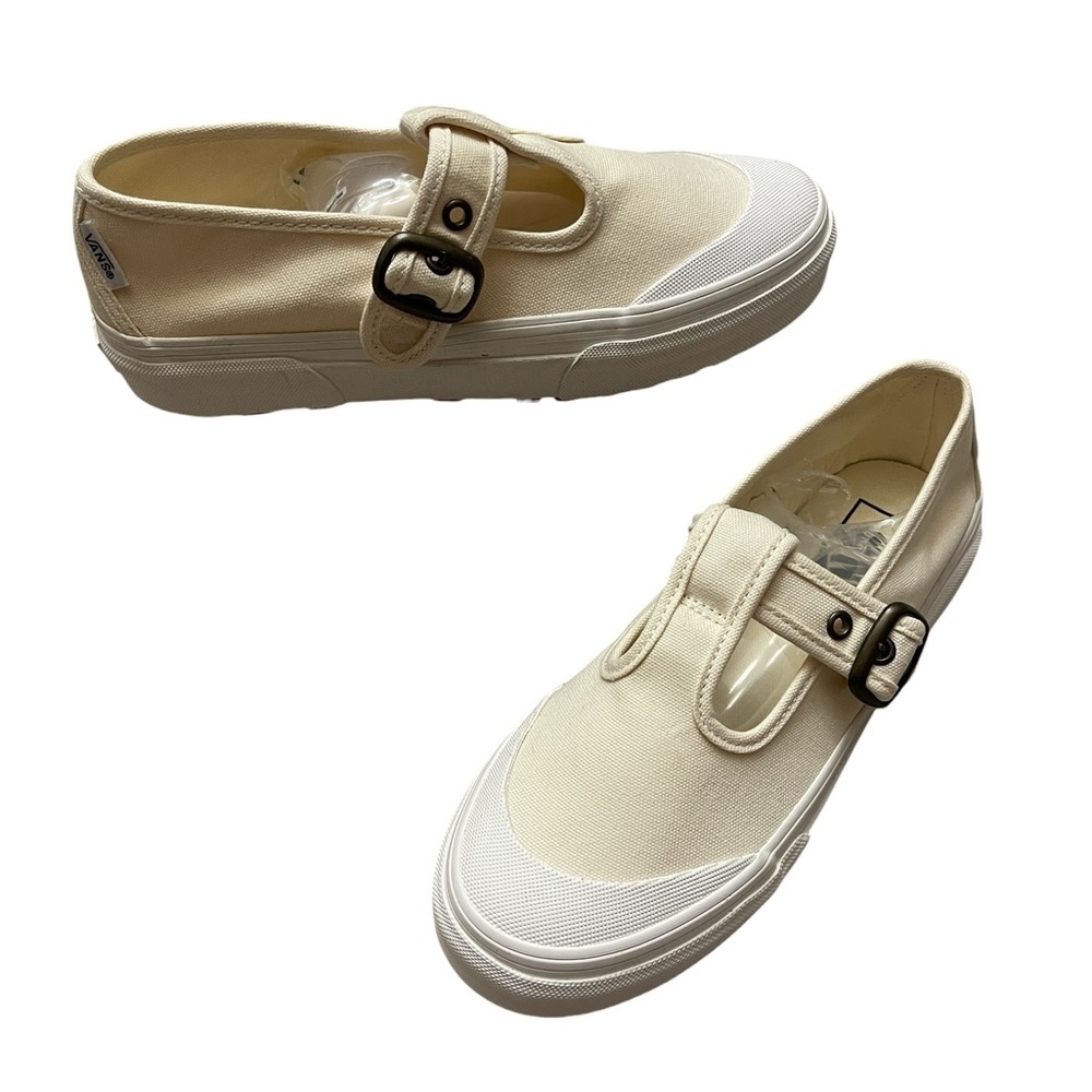 Vans Style 93 Mary Jane Canvas Buckle Sneaker Shoes in Cream Womens size 6